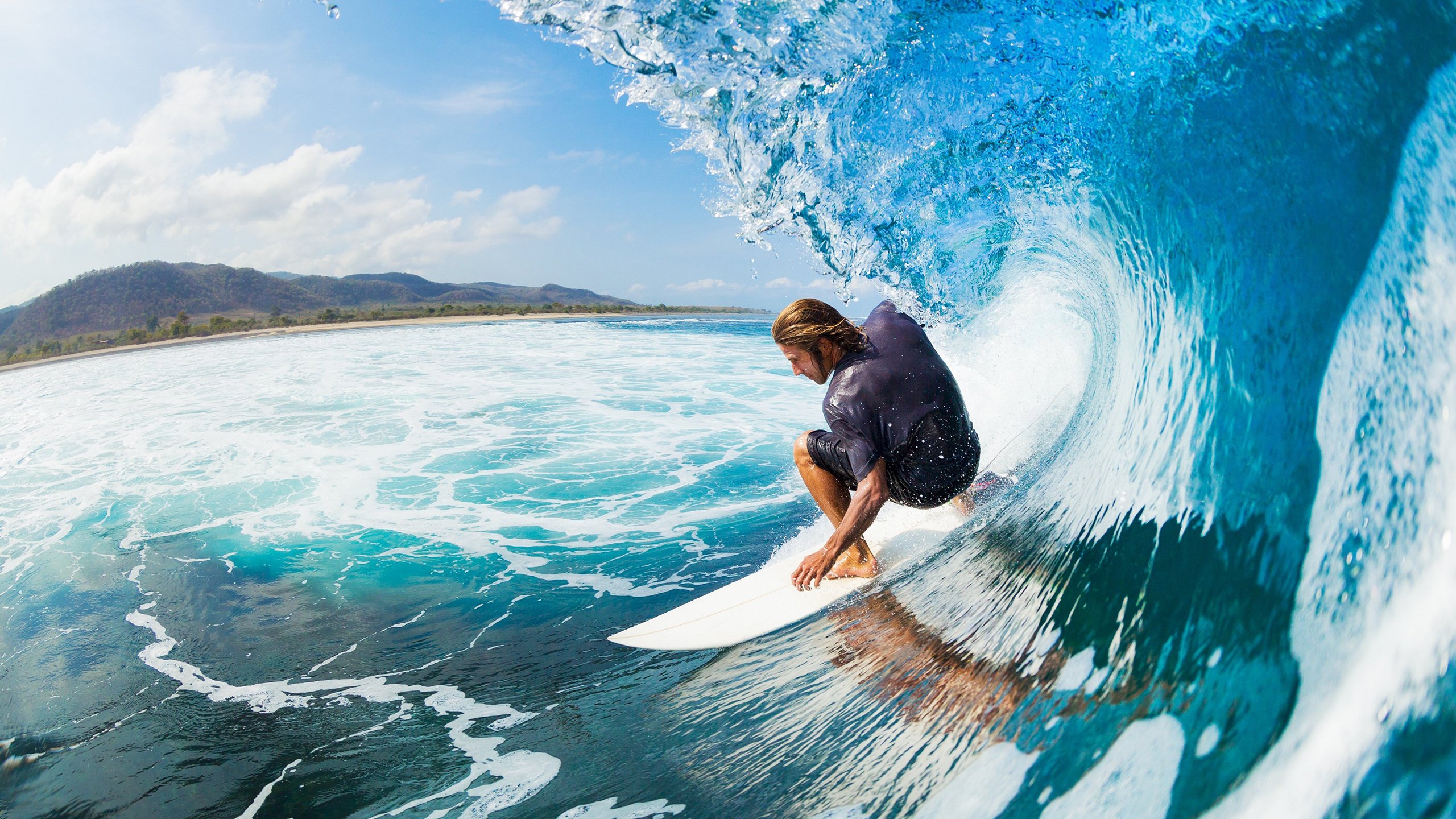 开云体育官网-毕尔巴鄂打穿卡塔尔，萨拉赫如何用一脚传球，踢碎金元足球的傲慢幻象