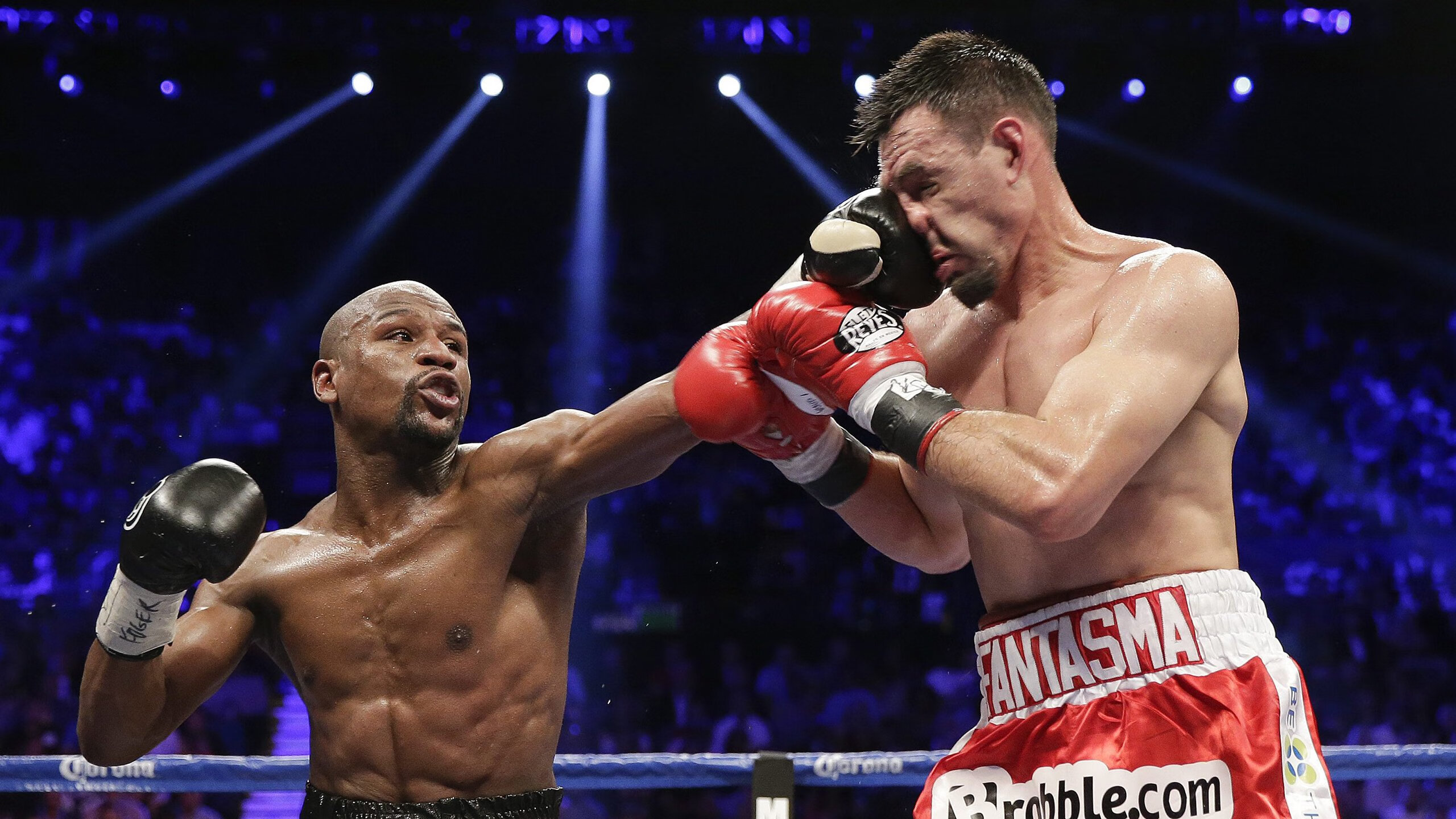 德布劳内,在美加墨的暗夜里,点燃一场寂静的燃烧