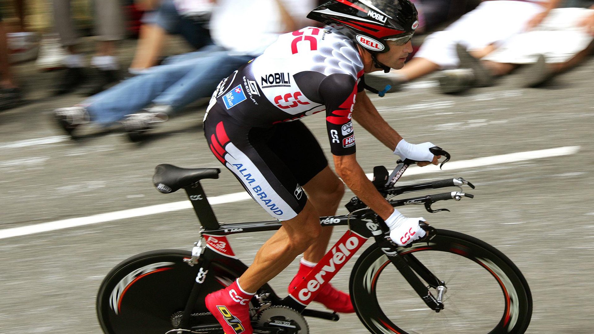 当骑士的铁蹄踏碎快船,福克斯的统治与篮球的文艺复兴