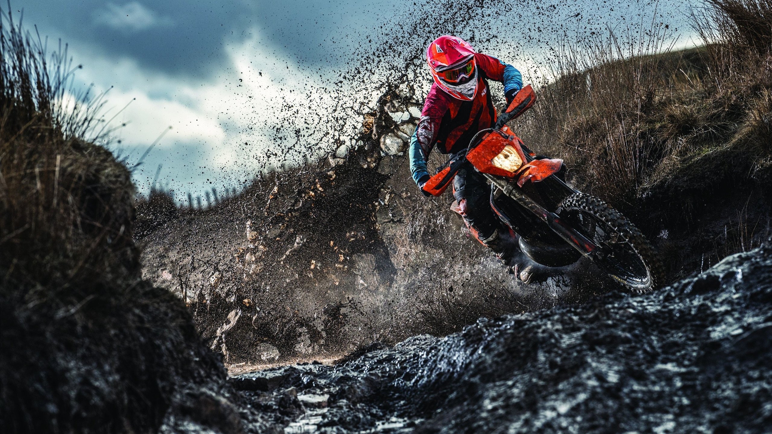 开云体育官网-雷恩关键战突围巴黎，马丁内利攻防转换核心